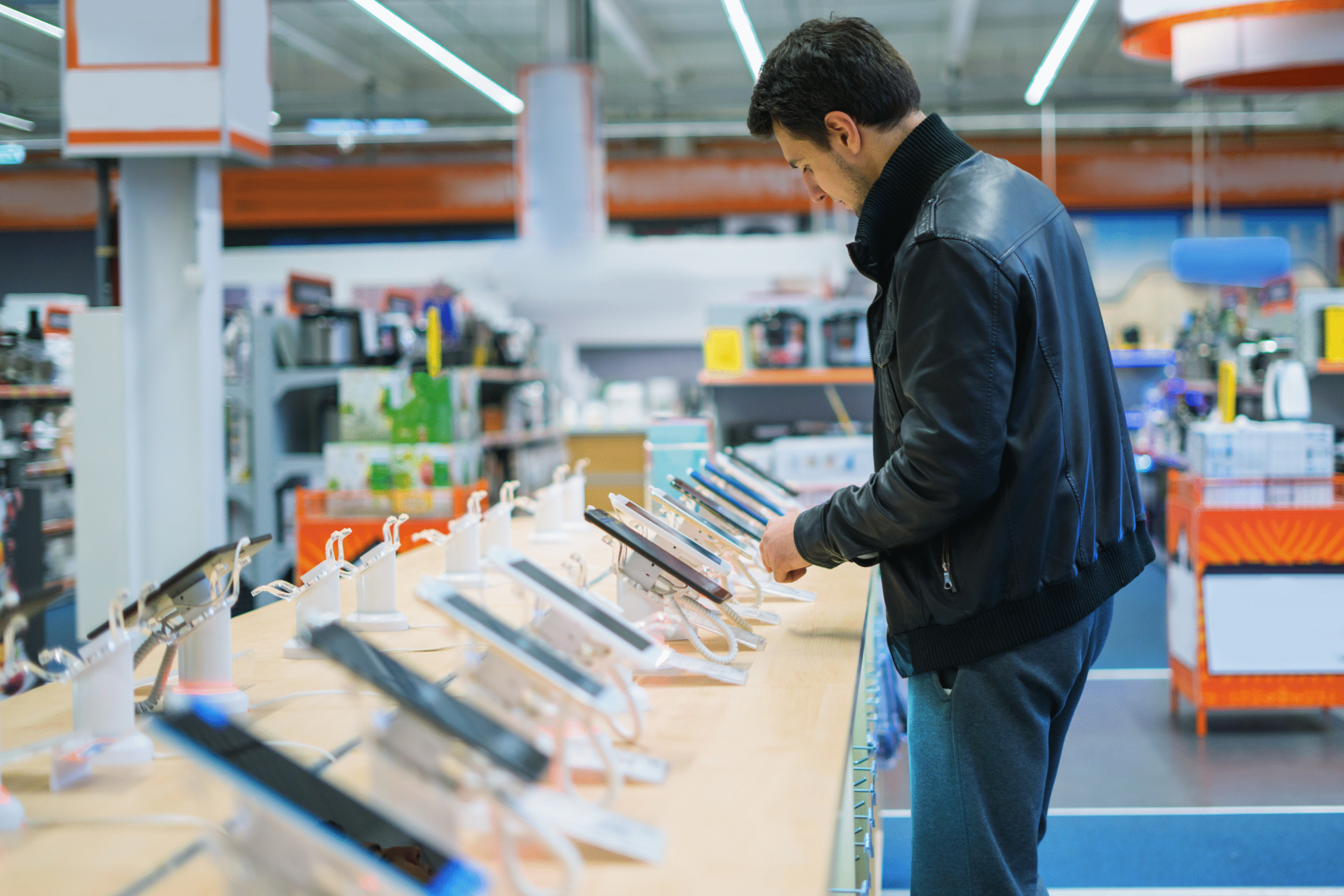 customer at phone repair shop